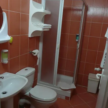 Πανσιόν U Tulaka