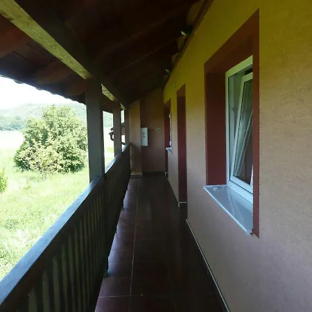 U Tulaka Πανσιόν