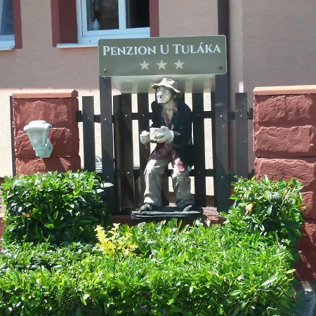 U Tulaka